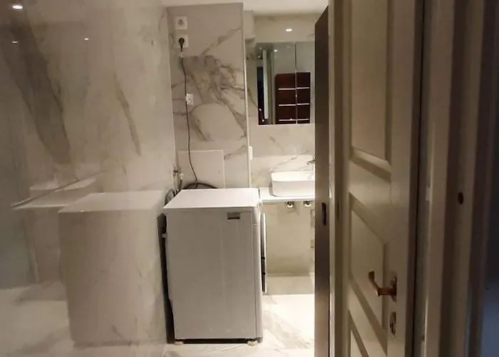 In Easy Accessible New Near Stave Church * ברגן