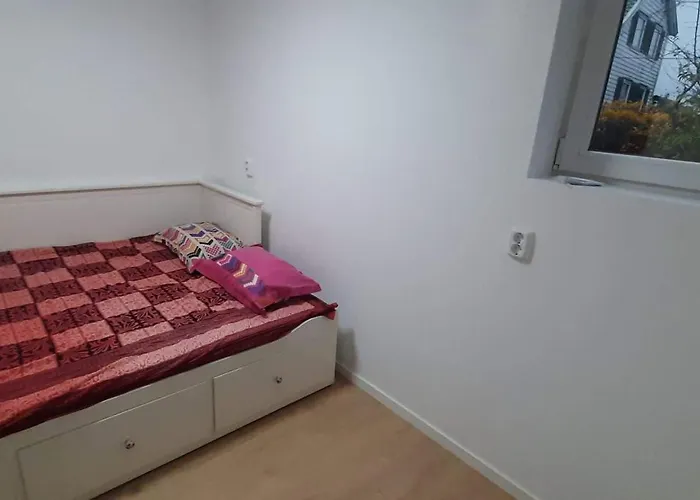 Appartement In Easy Accessible New Near Stave Church Bergen